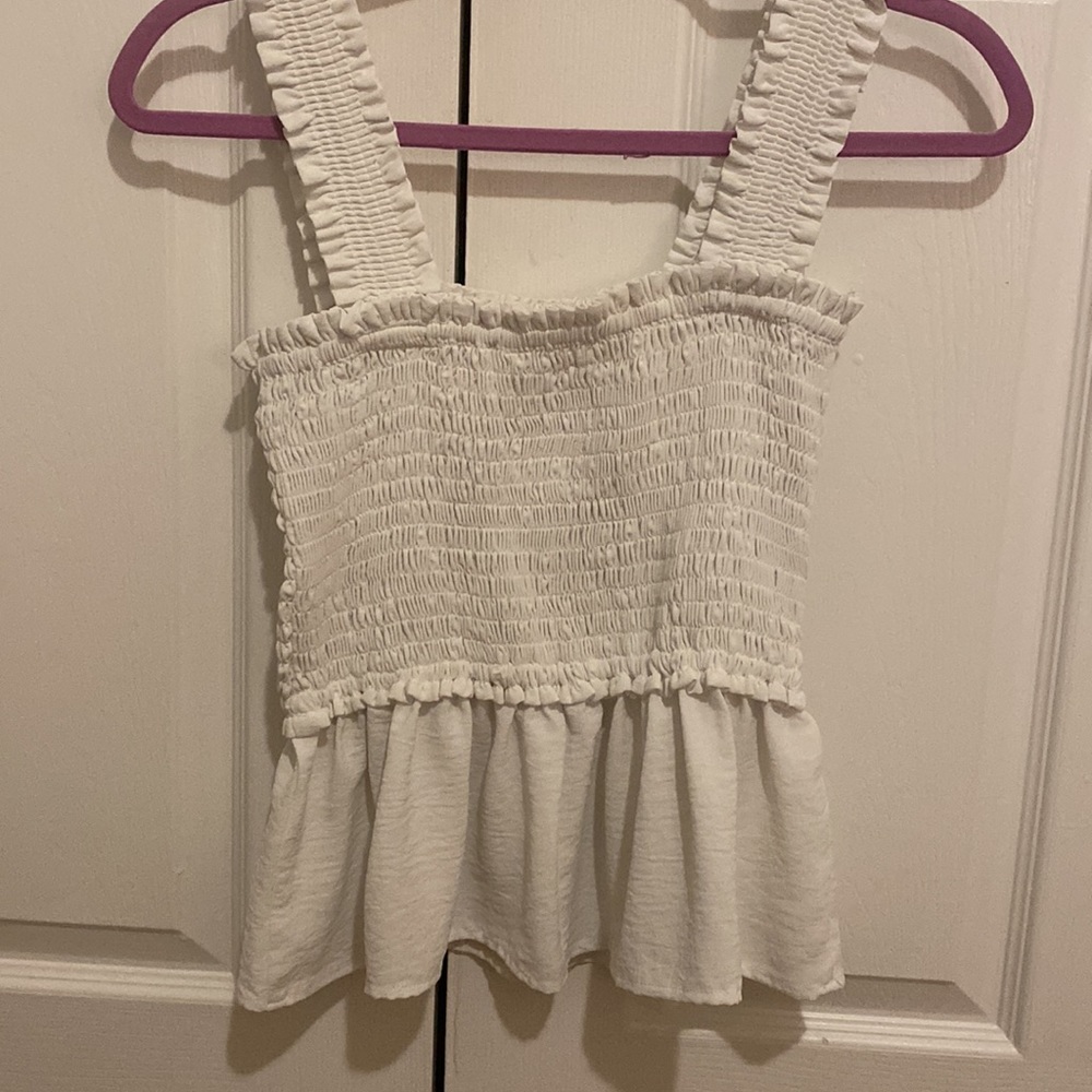 WHITE RUFFLE TANK - Picture 2 of 3